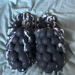 marble bubble slides/slippers